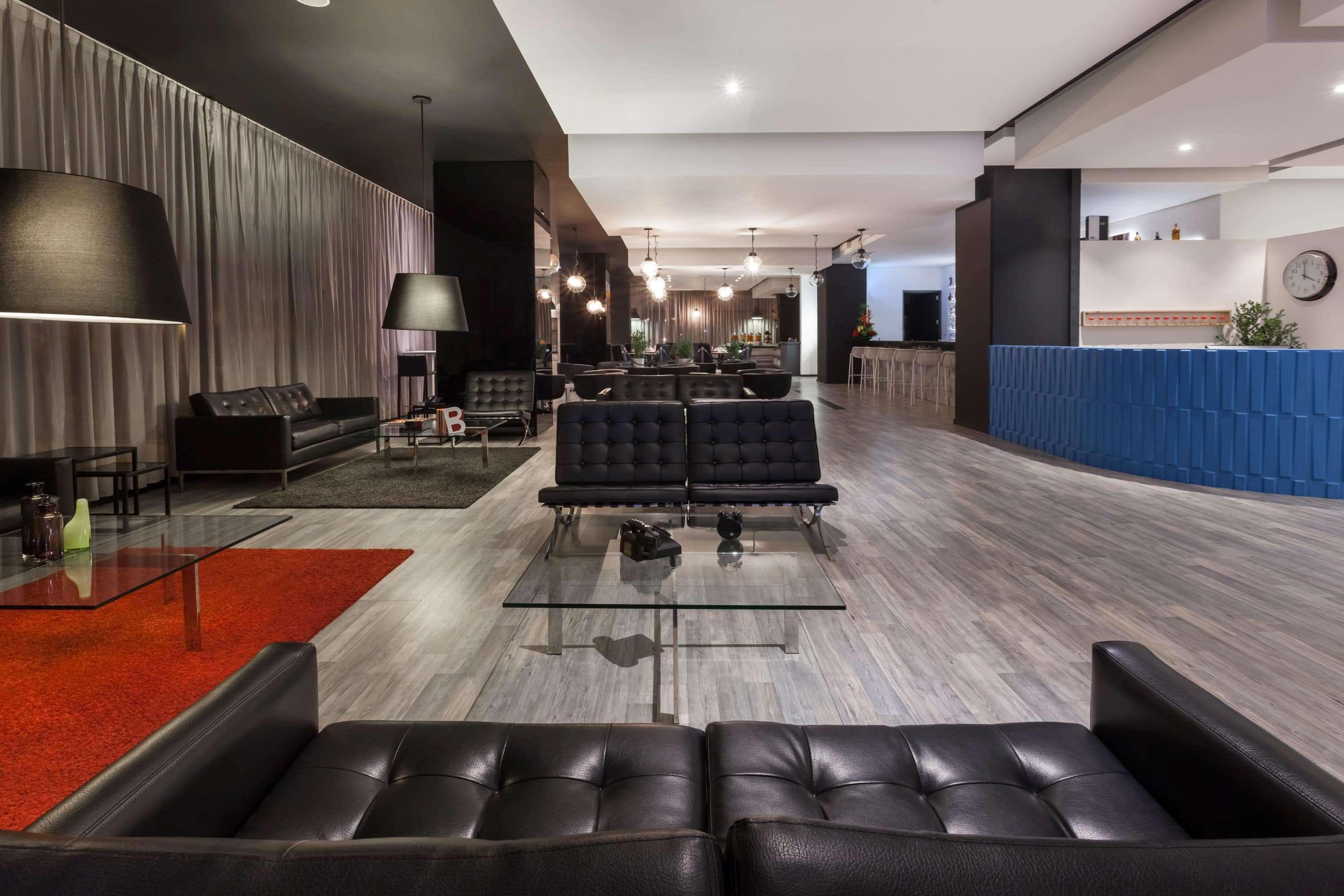 Wyndham Bogota Hotell Exteriör bild The lobby of the hotel