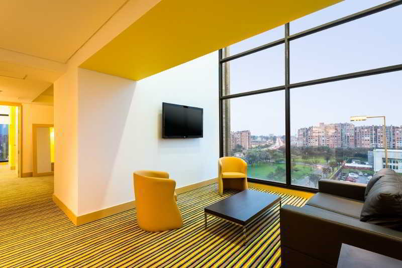 Wyndham Bogota Hotell Exteriör bild A room at the hotel